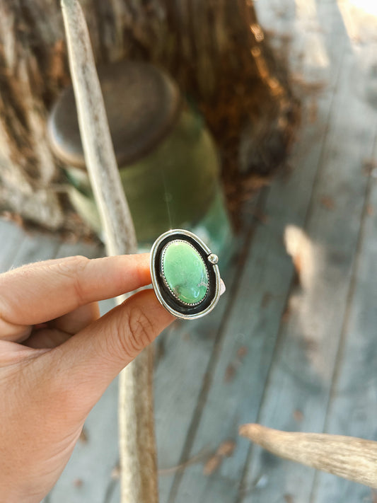 The Evergreen Halo Ring Size 7 1/2