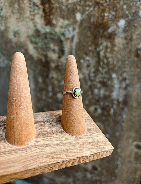 The Little Palomino Ring Size 6 1/2