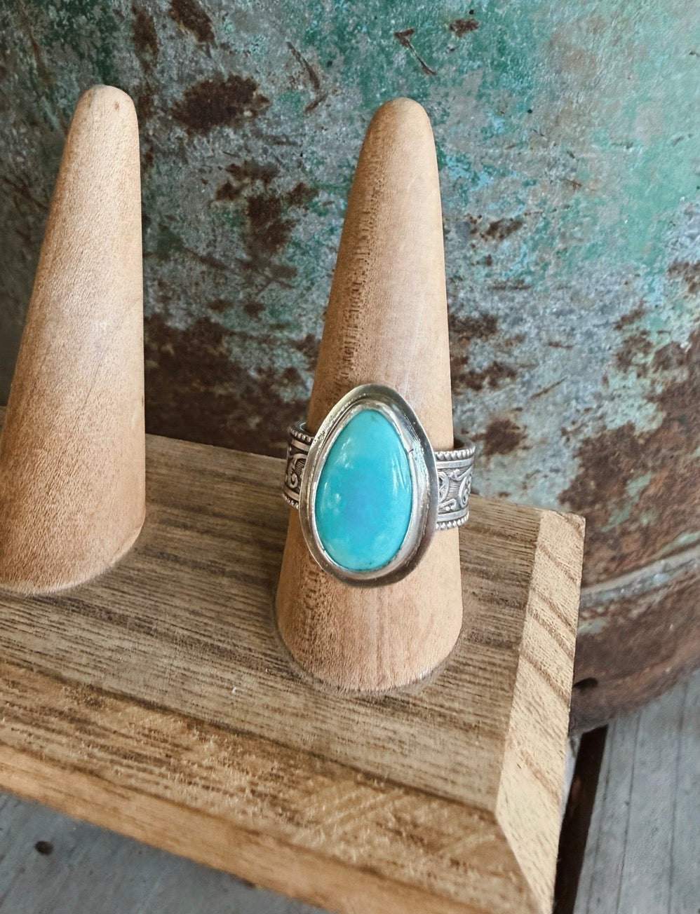The Annie Lou Ring Size 11