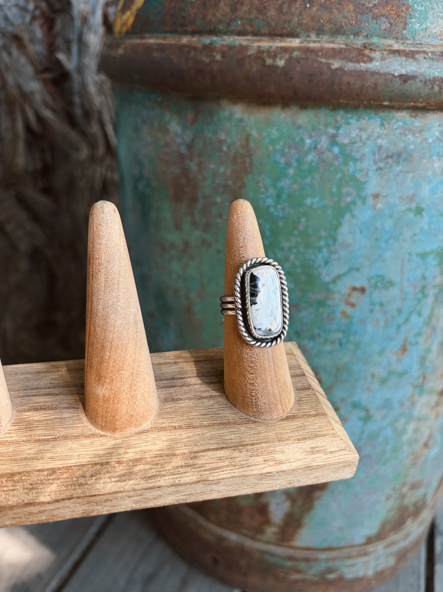 White Buffalo Ring Size 7 1/3